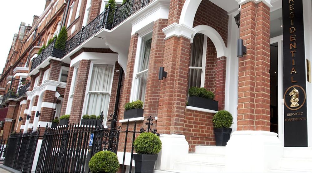 undefined Presidential Apartments - Kensington 3