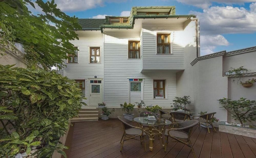 undefined Villa Paradiso & Spa Hotel 6