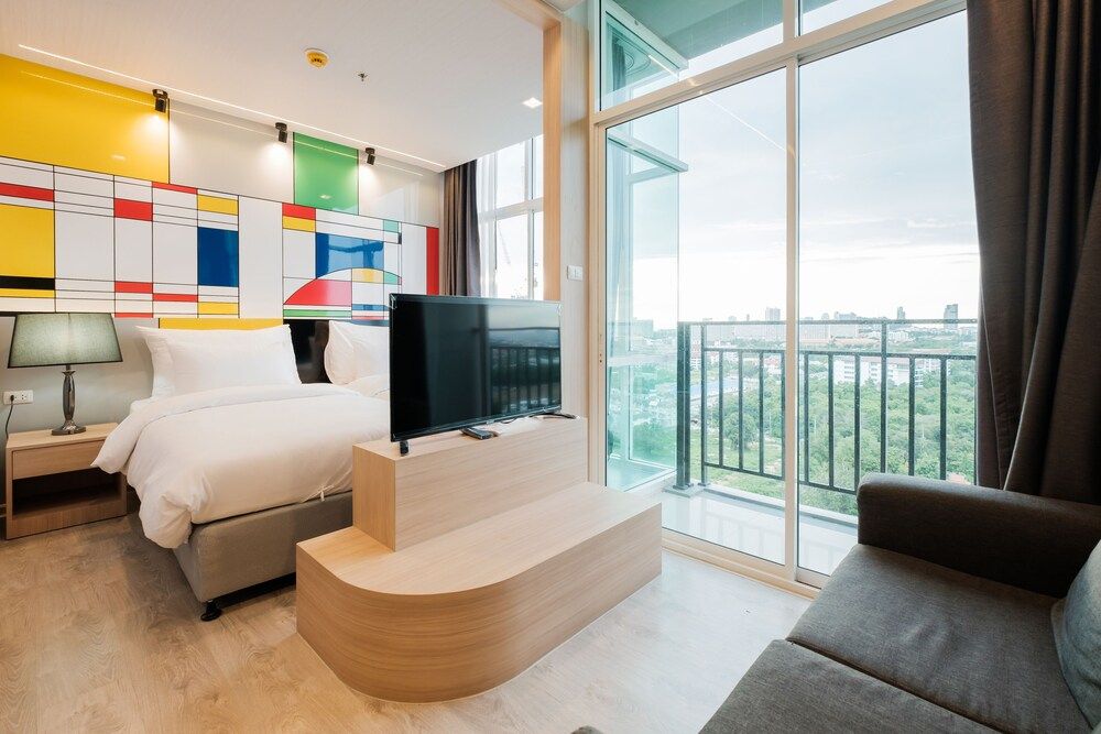 undefined The Grand Jomtien by Favstay 10