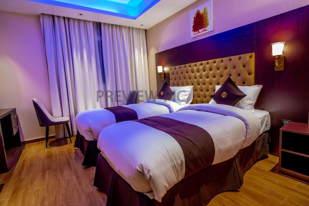 Hive Hotel Deluxe Double or Twin Room 2