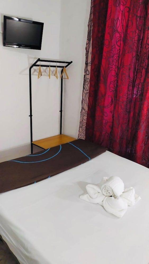 Pension Rivera Double or Twin Room, Shared Bathroom 13