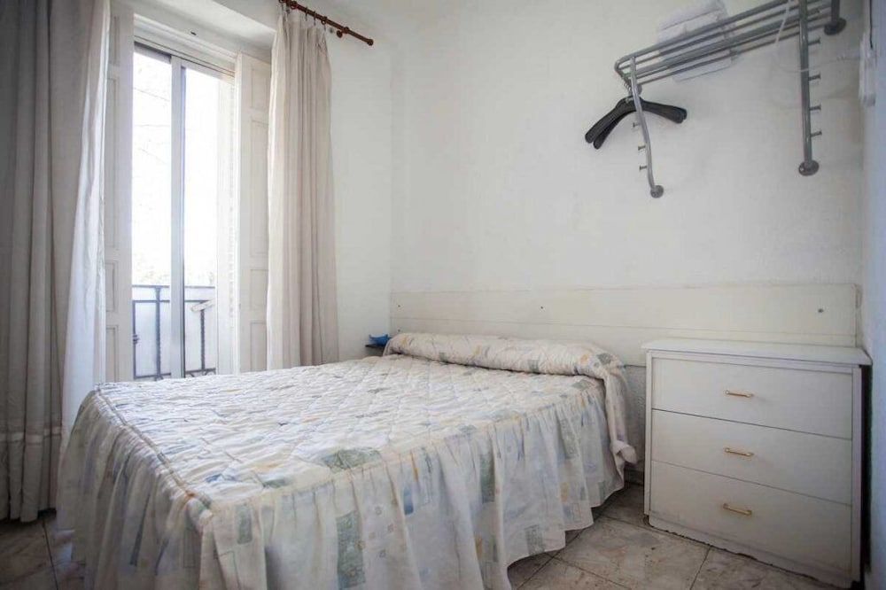 undefined Pension Rivera 3