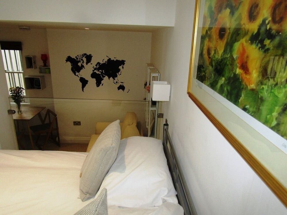 undefined Cozy Private Double En-suite - 2 7