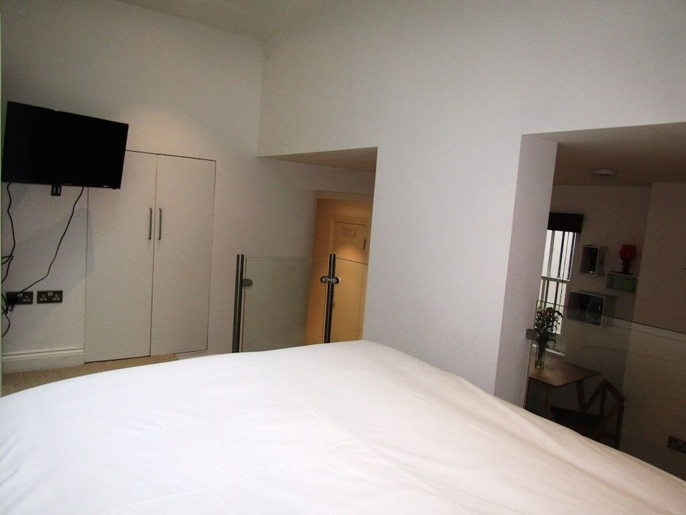 undefined Cozy Private Double En-suite - 2 4