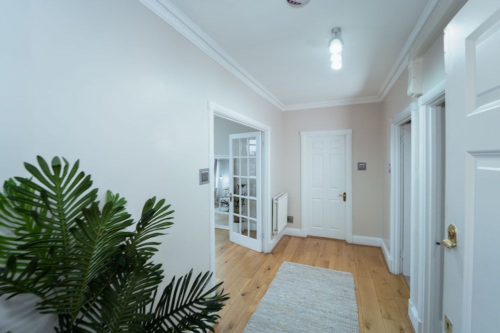 Park Lane Apartments Crawford Place Royal Apartment, Accessible, Ensuite 12