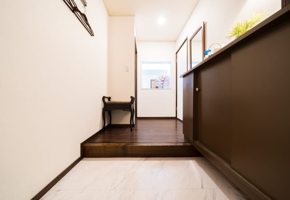 undefined Shinjyuku  Okubo House 2