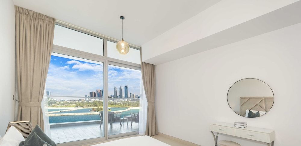 LUX Holiday Home - Azure Residence 3 Deluxe Apartment 8