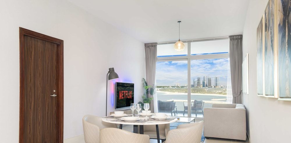 undefined LUX Holiday Home - Azure Residence 3 6