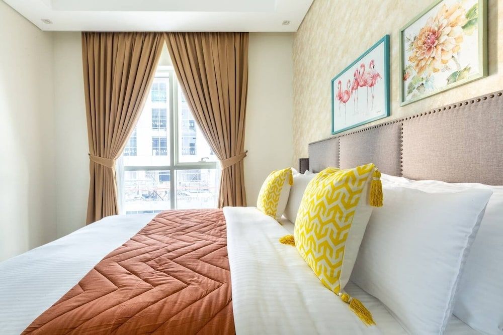 undefined Sleek & Sophisticated 2BR With Study Within Downtown Dubai! 8