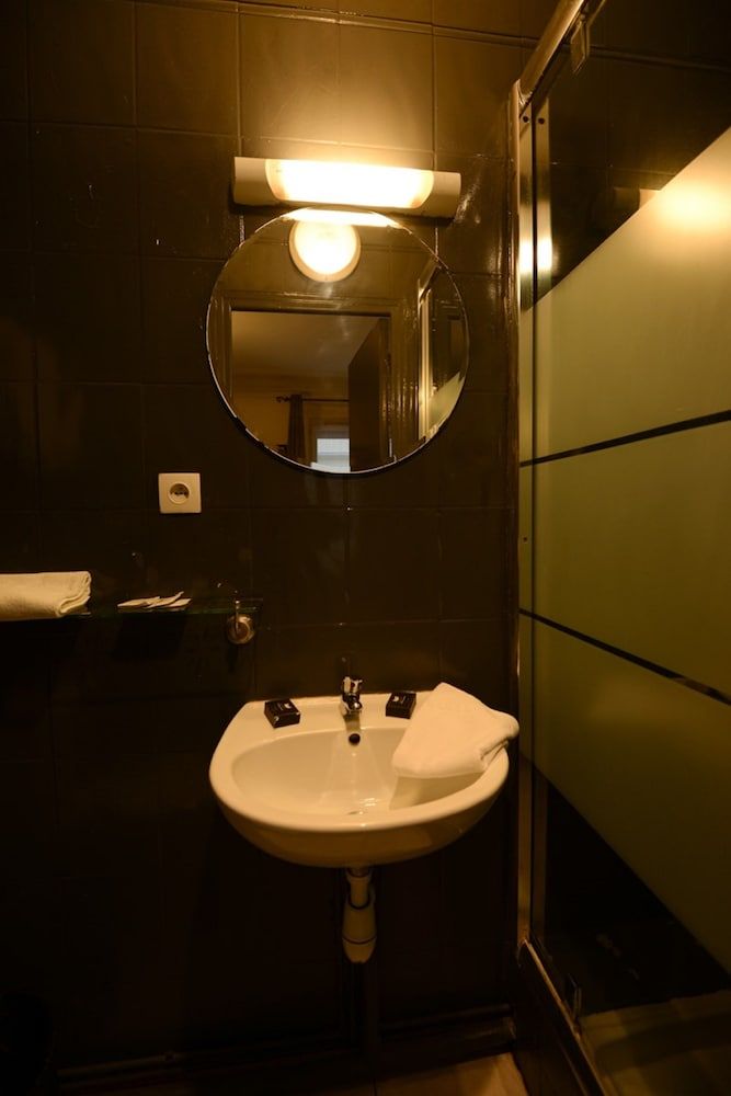 Hôtel du MontLouis Comfort Twin Room 4