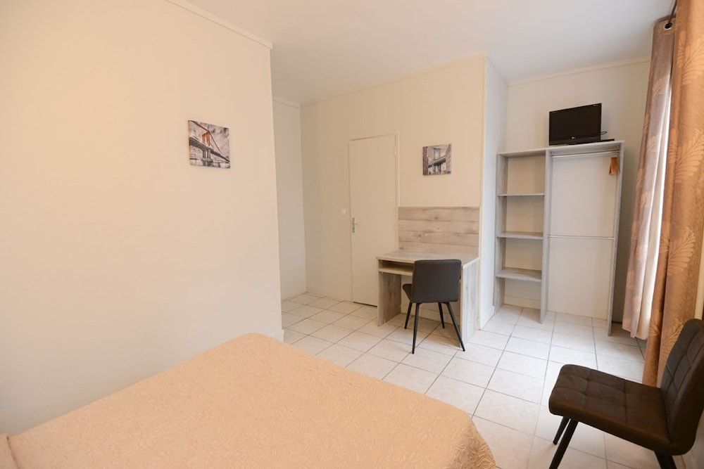 undefined Hôtel du MontLouis 10