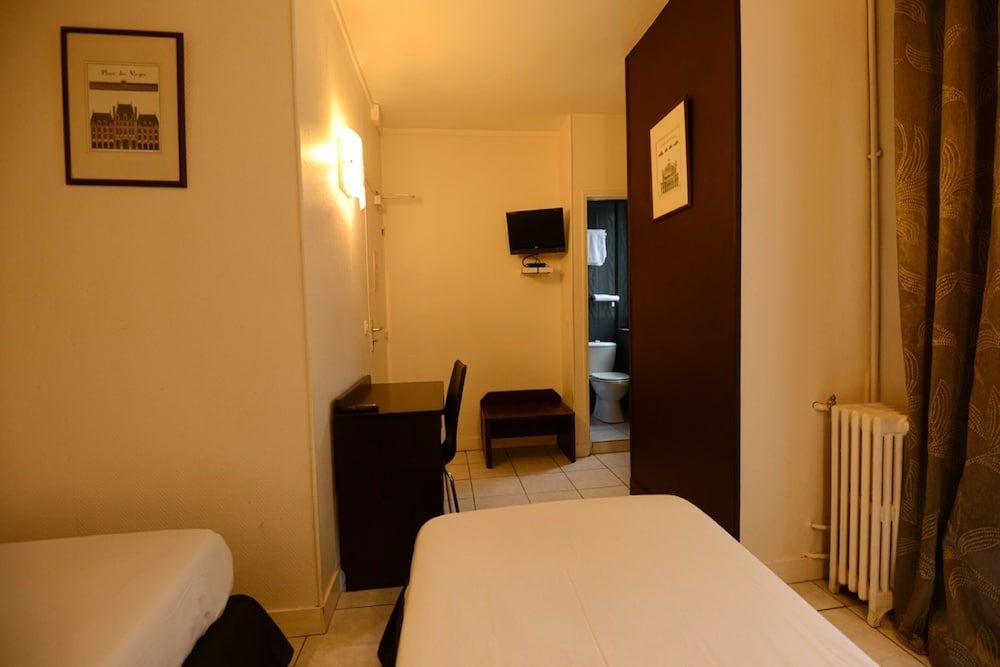 Hôtel du MontLouis Comfort Twin Room 3