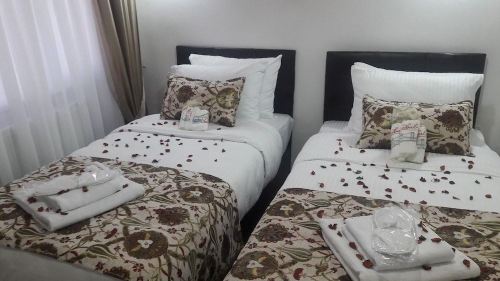 undefined Golden Life Apart Otel 7