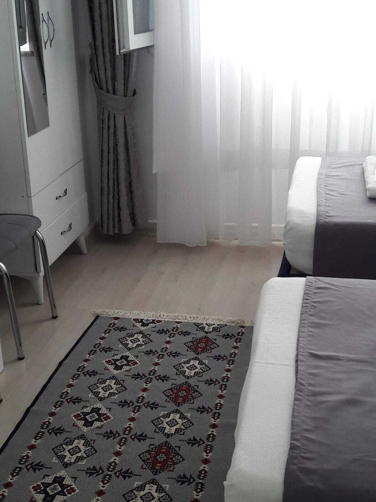 undefined Golden Life Apart Otel 4