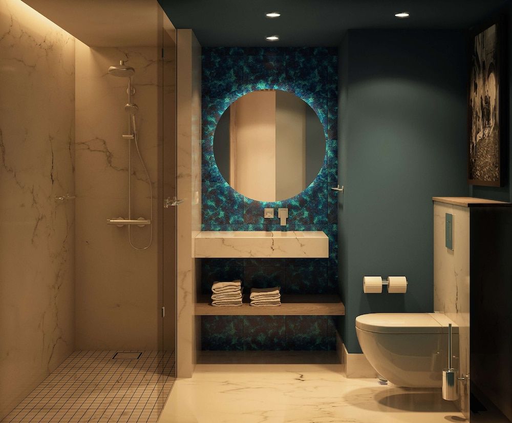 Hampton By Hilton Istanbul Old City Room, 1 Queen Bed 7