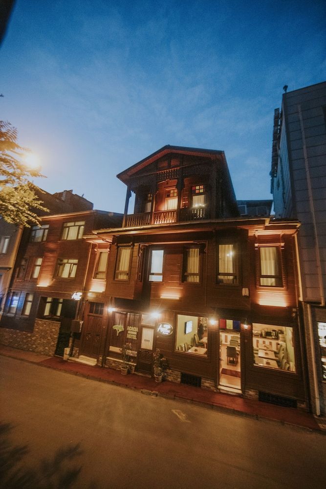 undefined Acacia Mansion Hotel 5