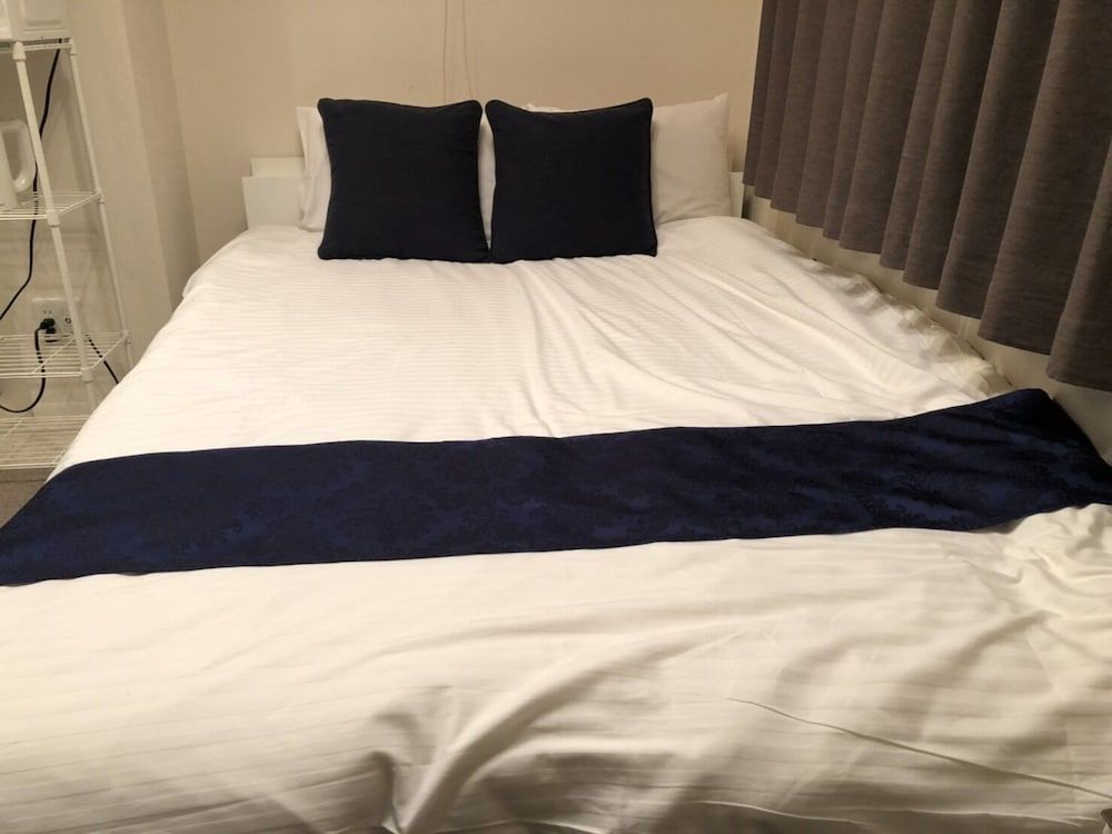 undefined Oval Tokyo Ikesan 201 4