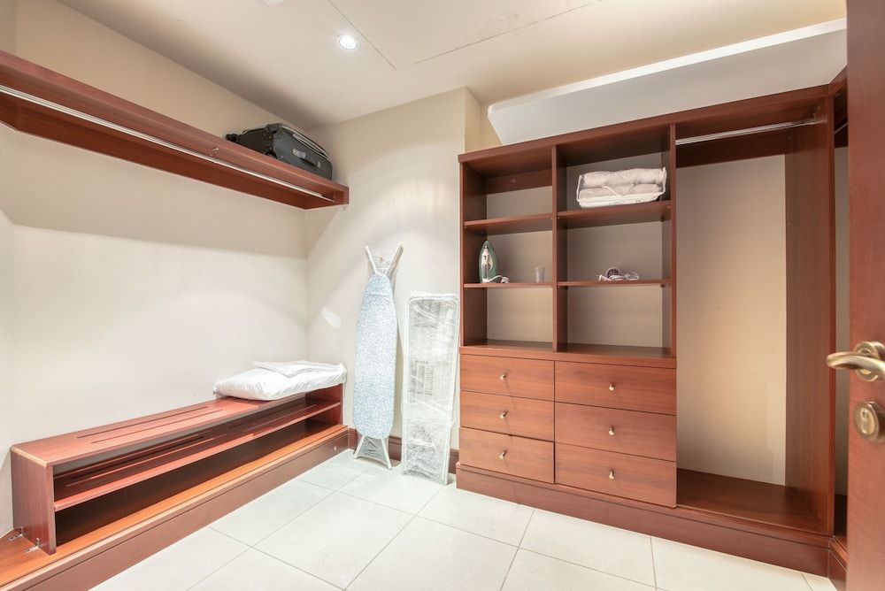 undefined R&H Goldenmile Palm 10