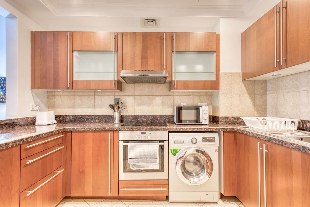 undefined R&H Goldenmile Palm 3