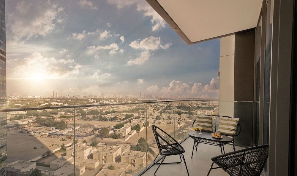 undefined LUX Luxury Downtown Views Suite