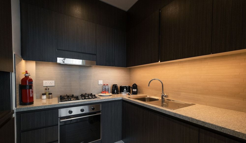 undefined LUX Luxury Downtown Views Suite 10