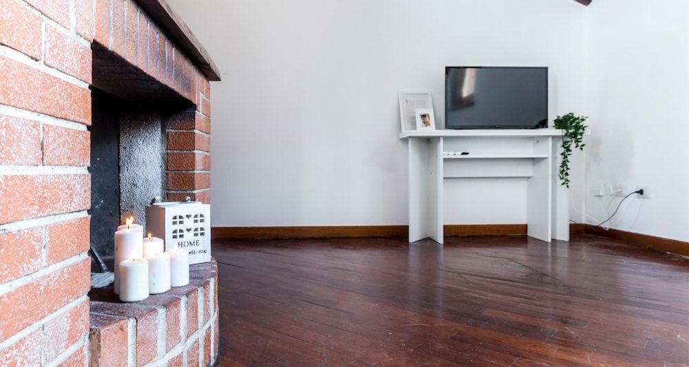 undefined JOIVY Big Wooden Apartment for 6 near Milano Center 2