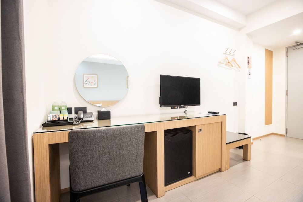 Cubic Bangna Hotel Standard Double Room 7