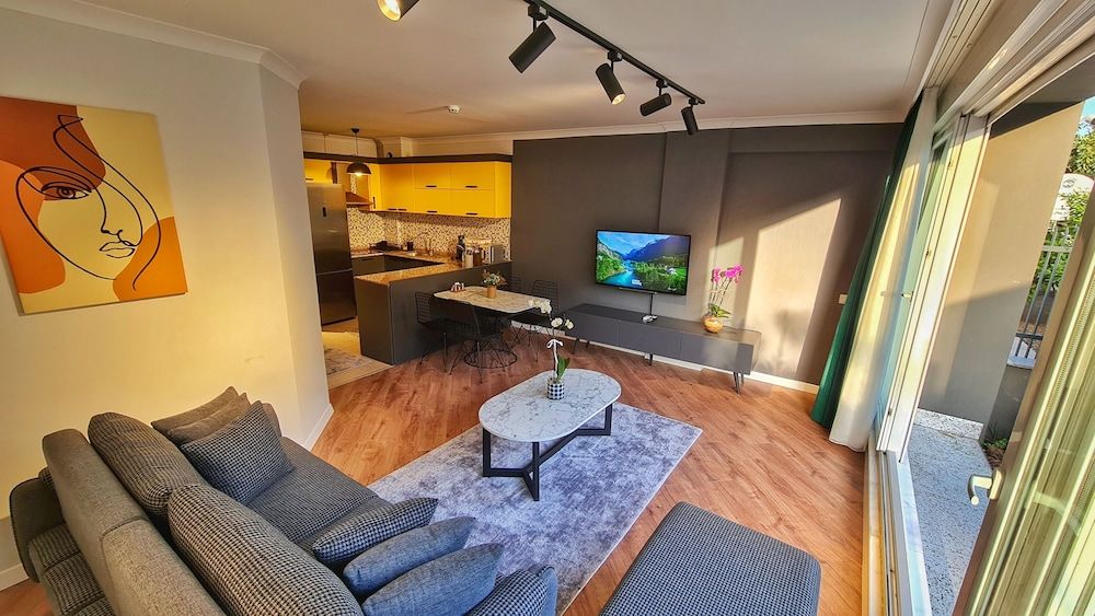 undefined Letstay Sweet Home Yellow 2