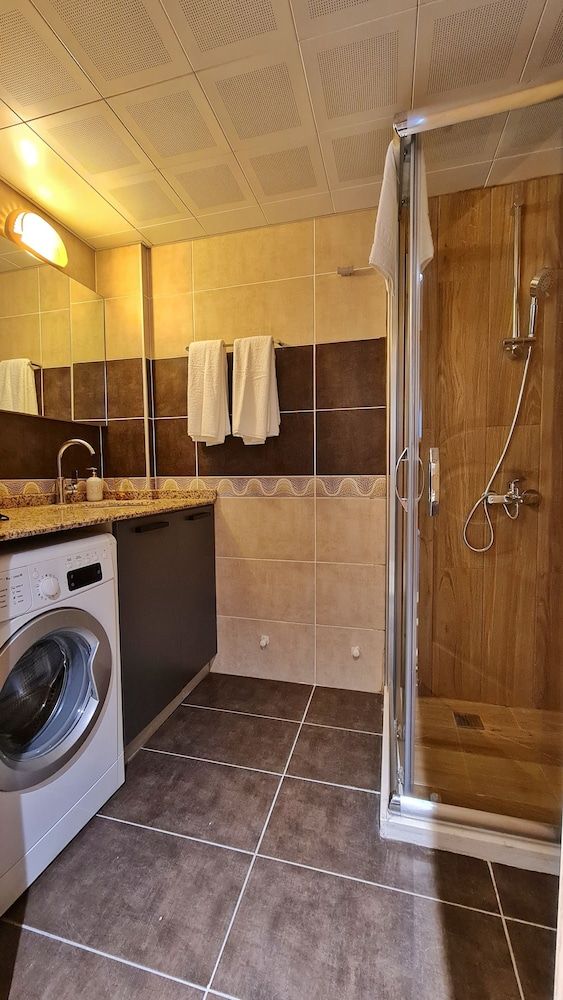 Letstay Sweet Home Yellow Apartment, 2 Bedrooms, Balcony 9