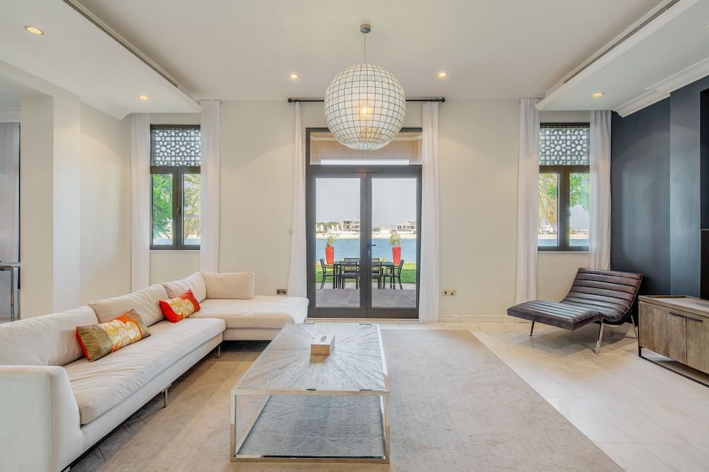 Maison Privee - Frond Villa F