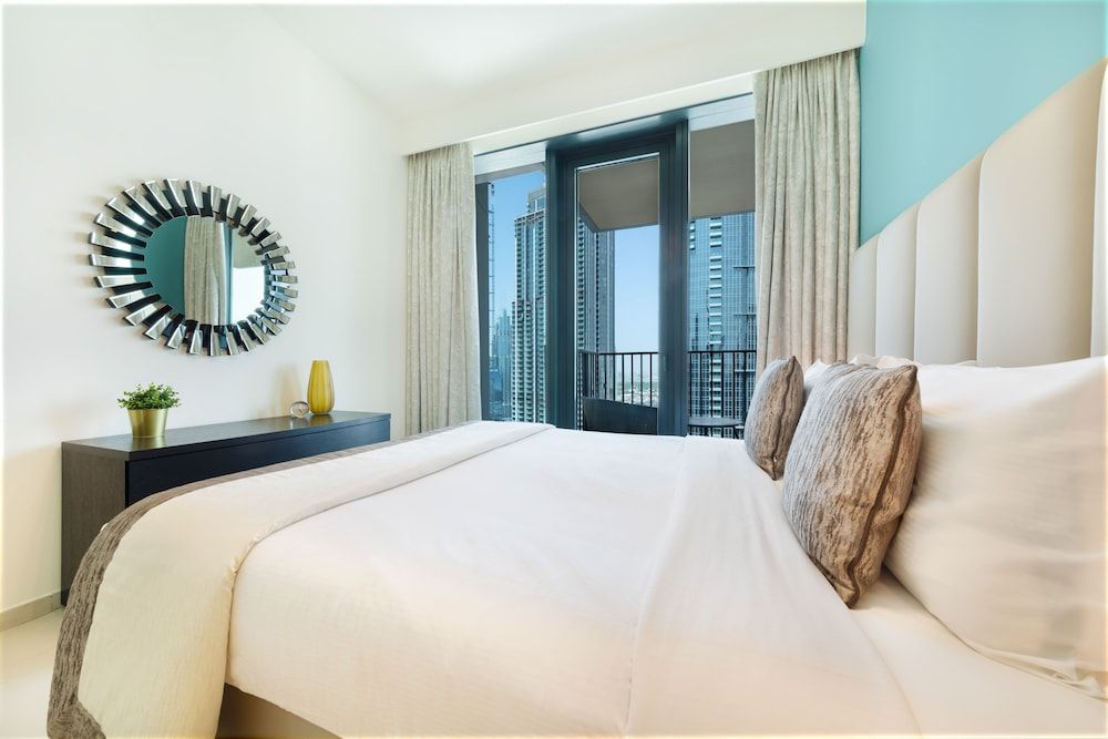 Maison Privee - Exciting Apt Downtown Dubai w/Pool Nxt 2 Dubai Mall