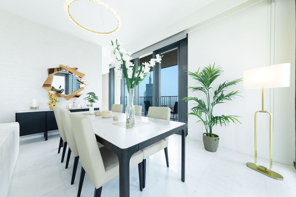 Maison Privee - Exciting Apt Downtown Dubai w/Pool Nxt 2 Dubai Mall