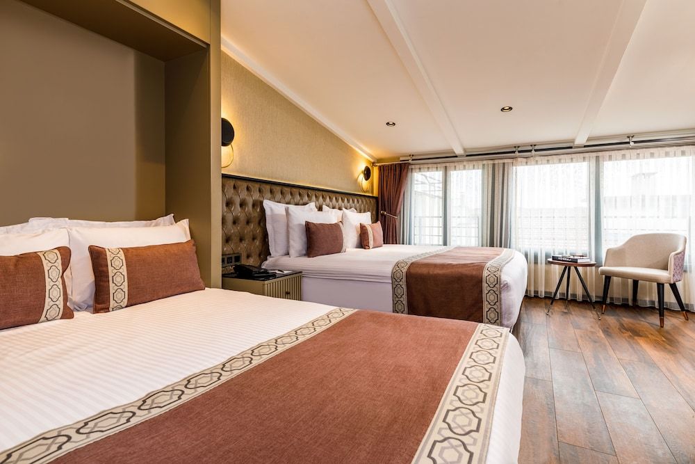 undefined Euro Design Hotel 4