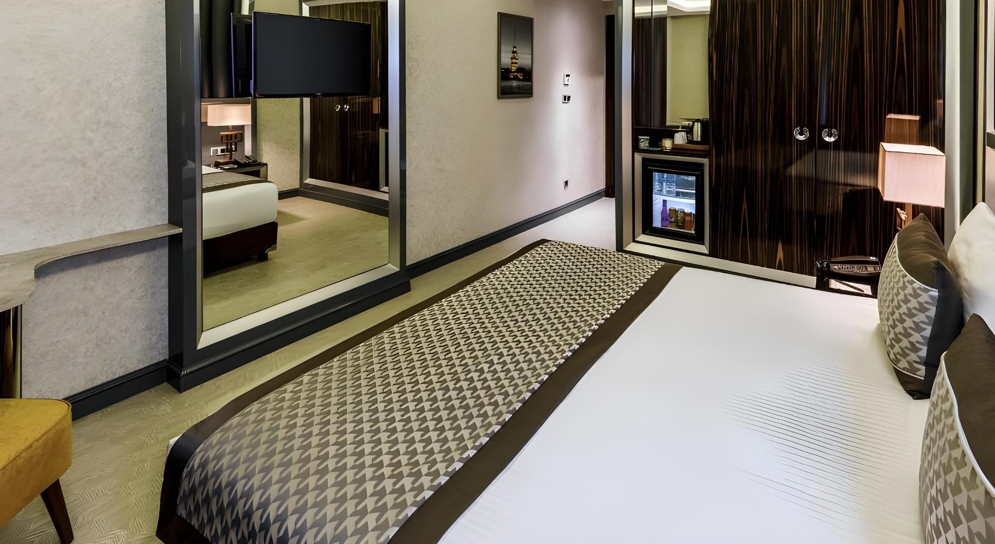 Euro Design Hotel Deluxe Double or Twin Room 37