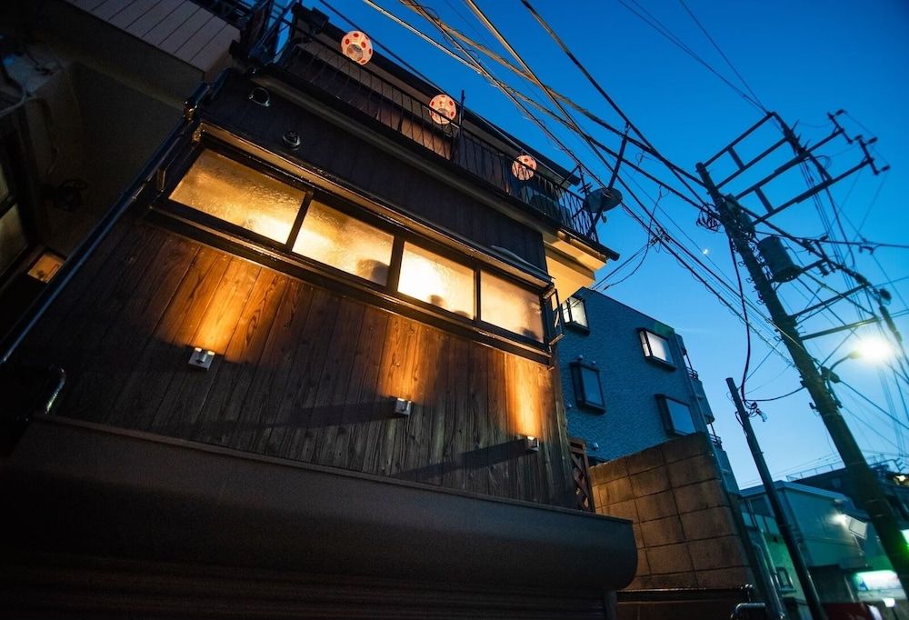 undefined A0 Shinjuku Big House 7