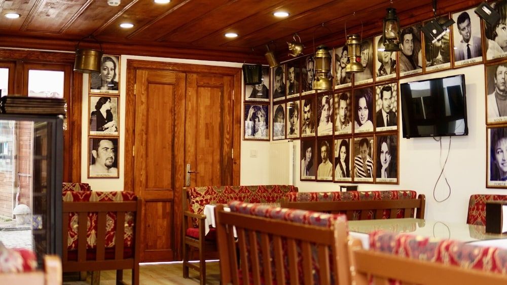 undefined Qonaq Hotel 5