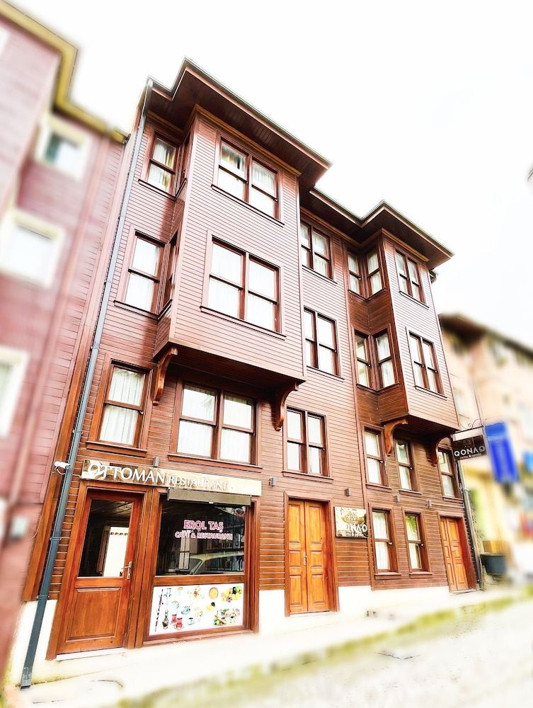 undefined Qonaq Hotel 4