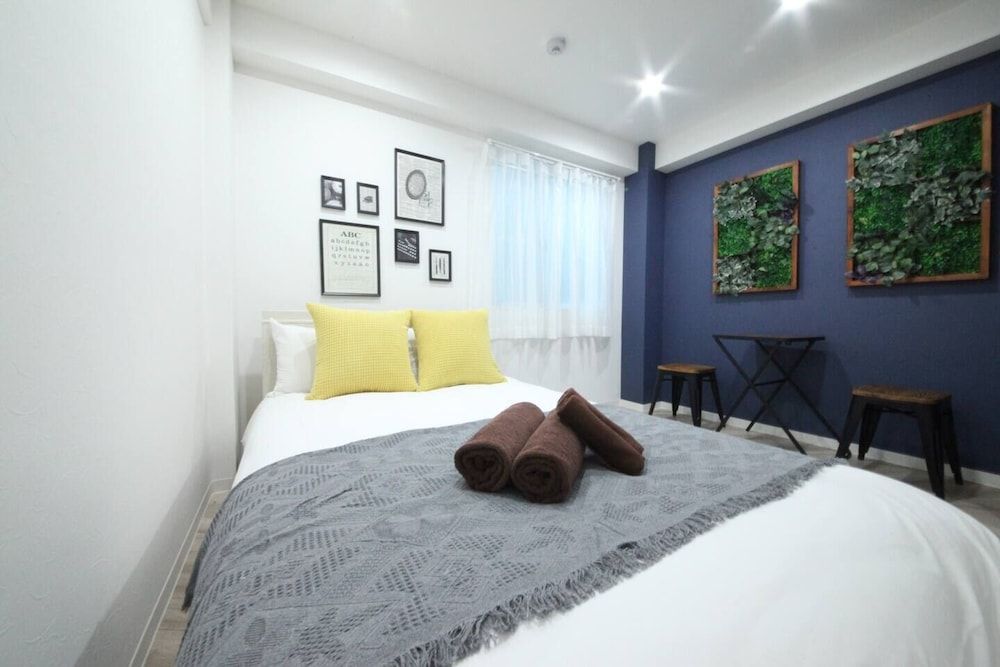 undefined Shibuya Wave 301 2