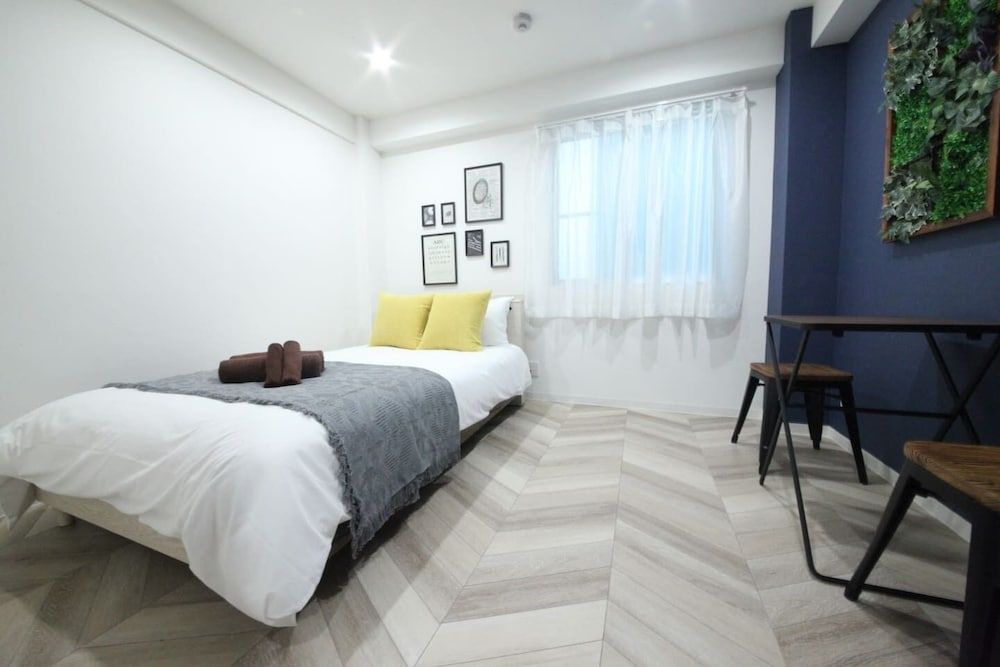 undefined Shibuya Wave 301 4