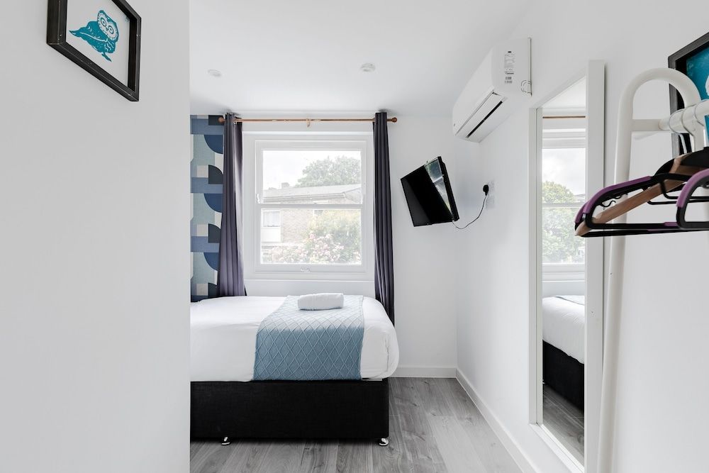 undefined Wembar Hotel 2