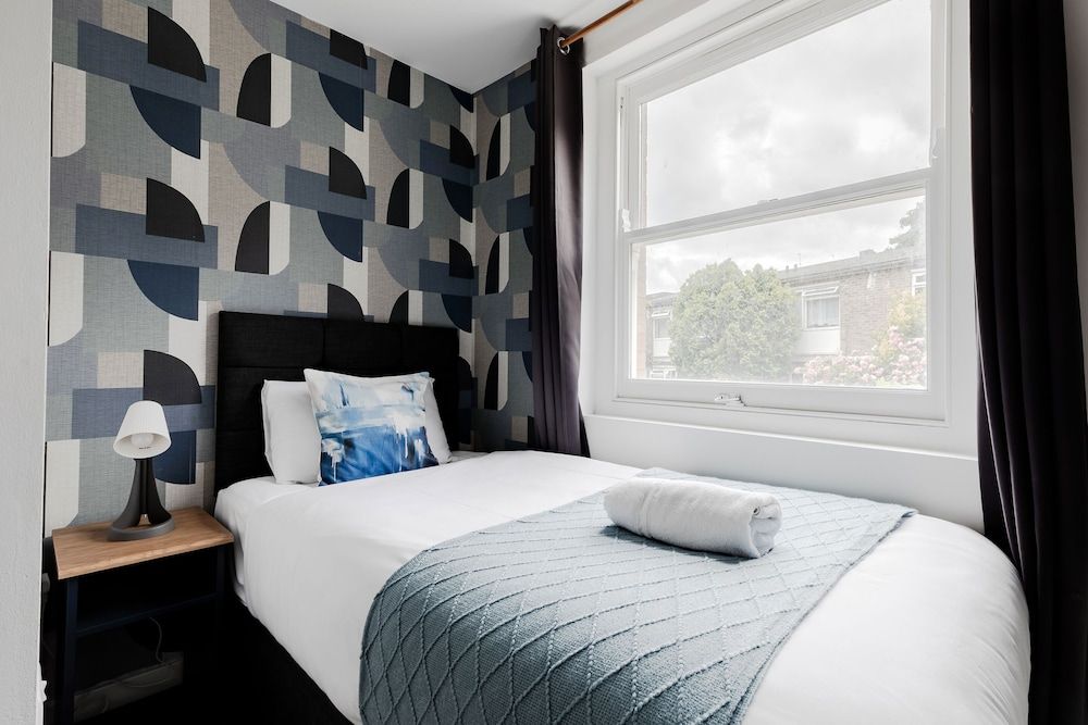 undefined Wembar Hotel 7