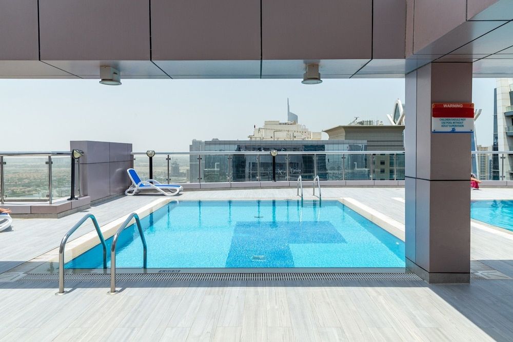 undefined Premier 1BR Apartment in JLT - Sleeps 3!