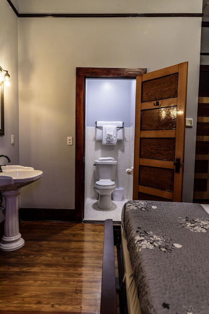 Hotel DeFuniak SINGLE 7