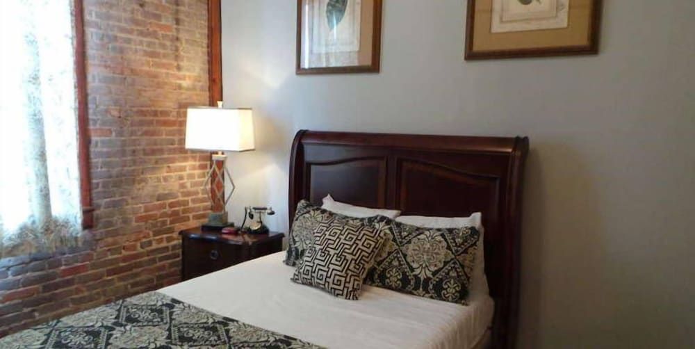 Hotel DeFuniak SINGLE 6