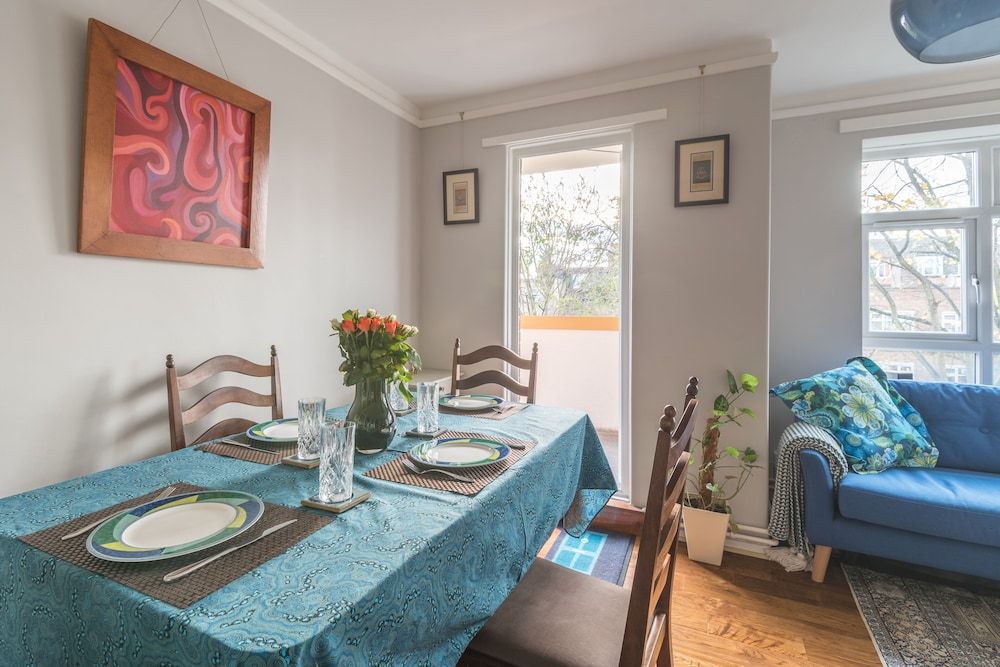 undefined Stunning and Warm Home in Wandsworth by Underthedoormat 6