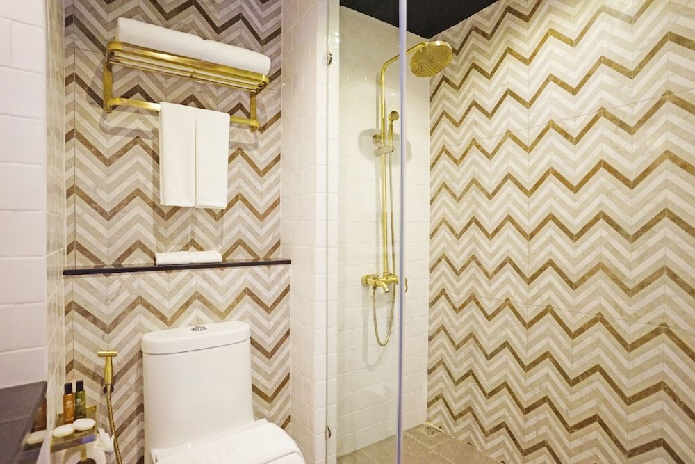 4 Monkeys Hotel Premier Twin Room, 2 Twin Beds 7