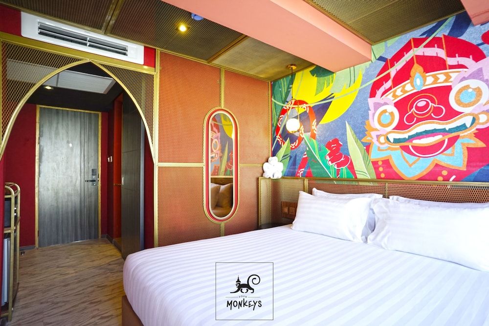 undefined 4 Monkeys Hotel 4