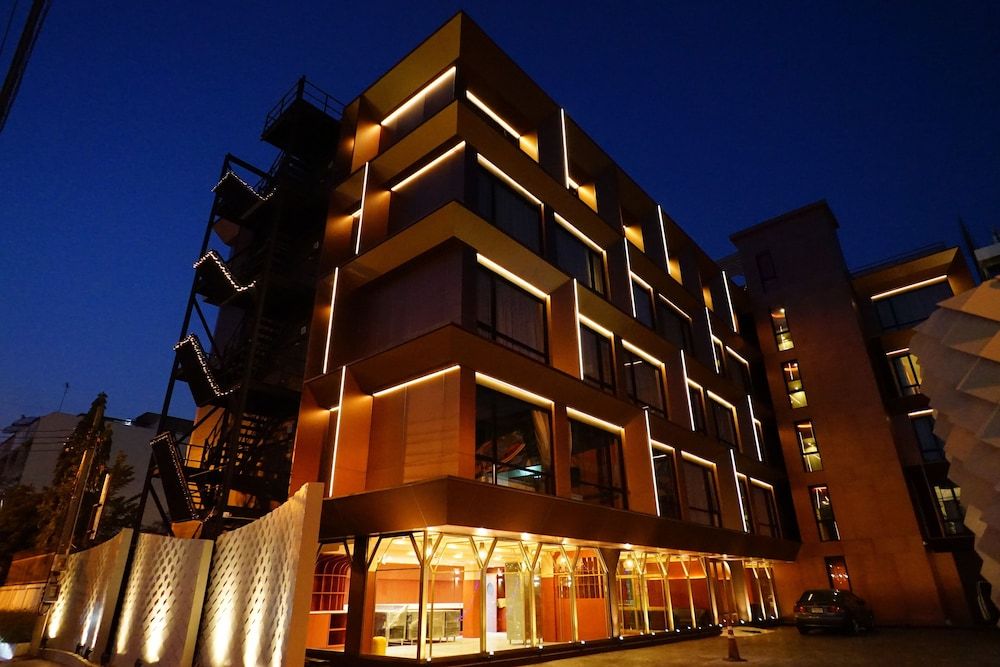 undefined 4 Monkeys Hotel 9