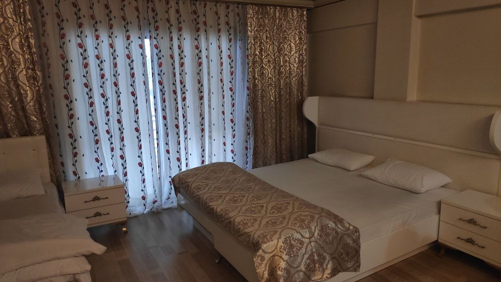 undefined TMV1 Hotel 3