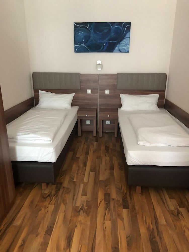 undefined Hotel Isabella 2
